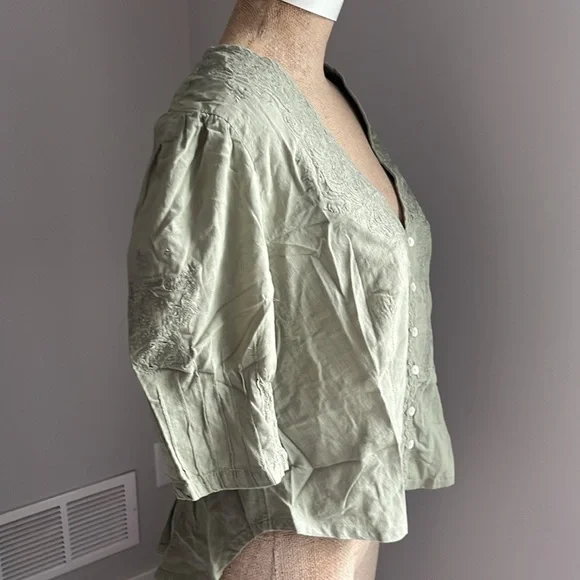 Free People Laurie Embroidered Blouse In Green Tea Leaves Medium NEW! - Picture 8 of 8